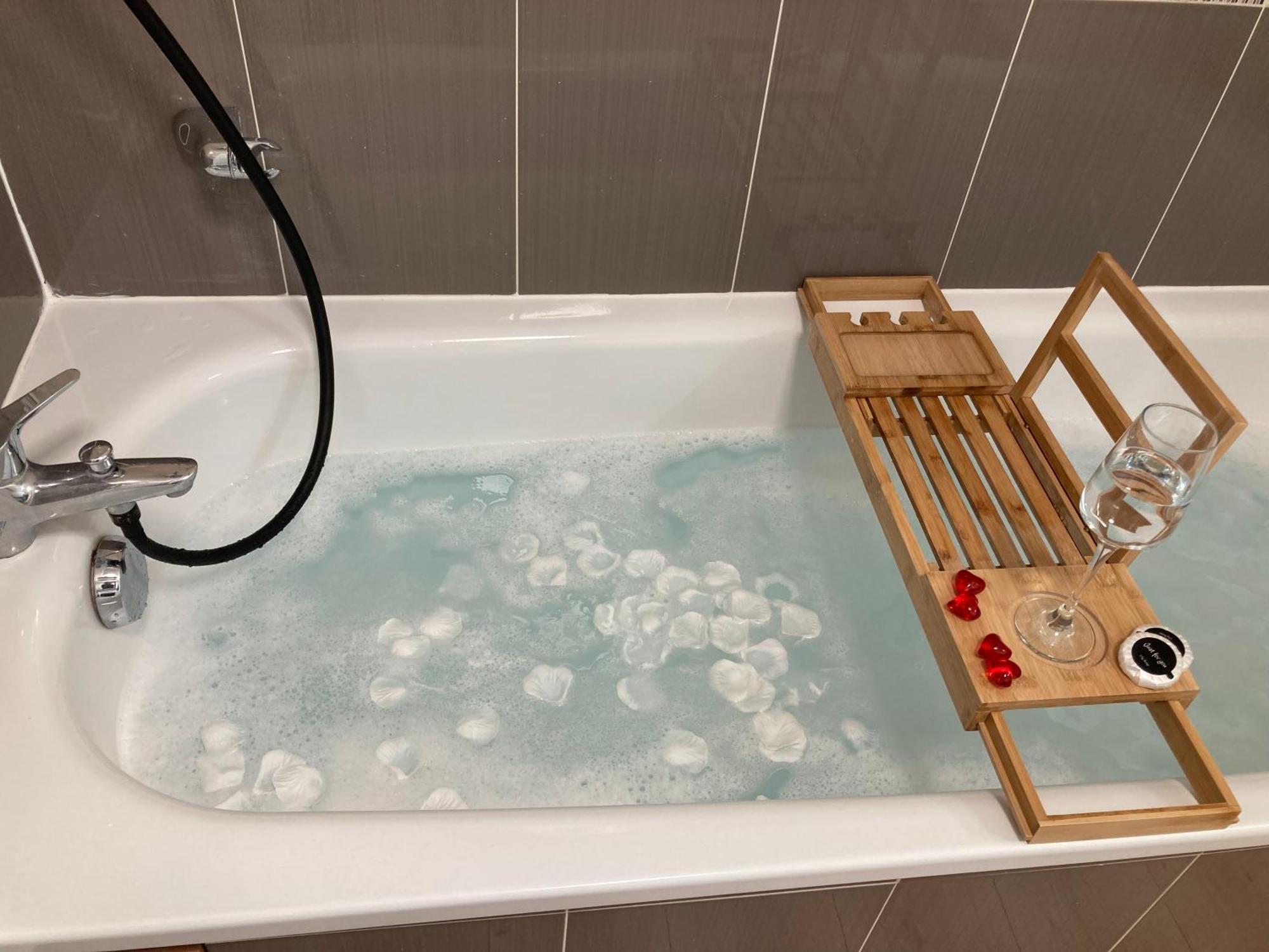 Comfort And Tranquility Near Lyon And Groupama Stadium, 4 Personnes 메이쥬 외부 사진